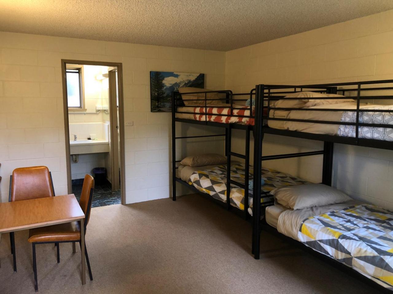Green Gables Motel In Warburton Extérieur photo